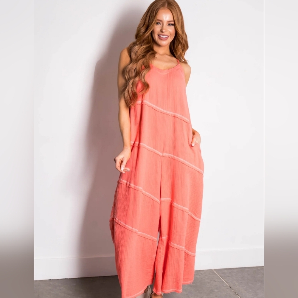🧡🧡  🌺 Coral Oversized Wide-Leg Jumpsuit – NWT (New With Tags) – med  B6